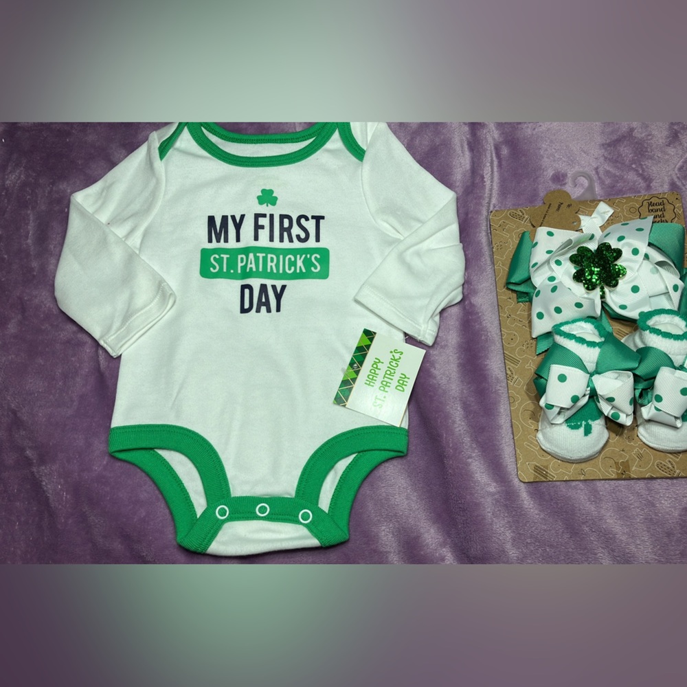 3-6m 1st St. Patricks’s Day SET NEW 
Bodysuit, Headband & Booties